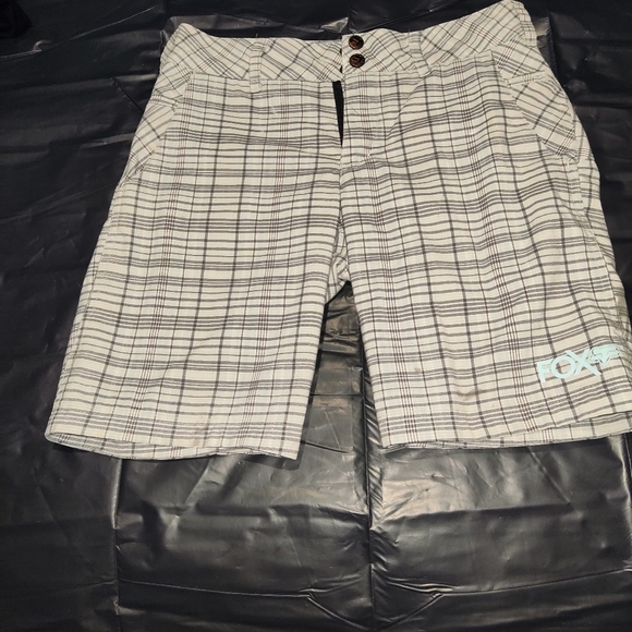 FOX Technical Apparel - Picture 3 of 3